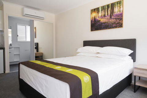 Petrie Mill Motel - Surfers Gold Coast 0