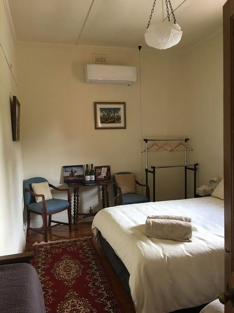 Pierrepoint Bed & Breakfast - Surfers Gold Coast 2