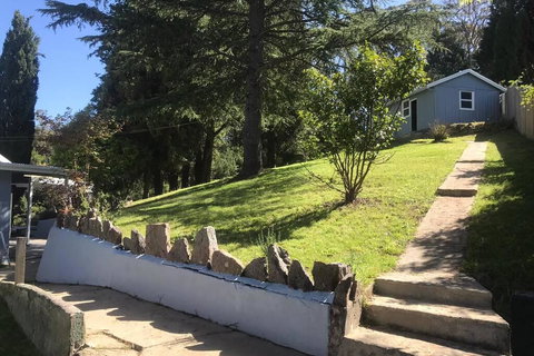 Pine Hill Cottage Acreage In Nature Trees Views Mid Katoomba Leura - Surfers Gold Coast 2