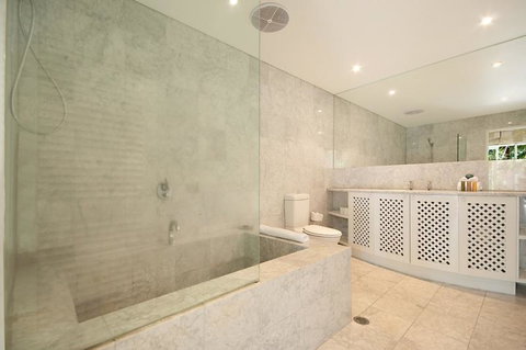 Port Douglas Condo - Surfers Gold Coast 3