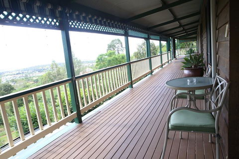 Porters Plainland Lockyer Valley B&B - Surfers Gold Coast 0