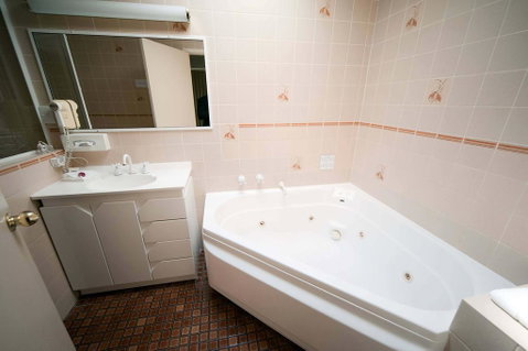 Posthouse Motor Lodge - Surfers Gold Coast 2