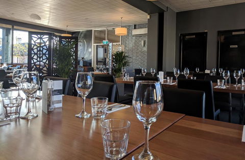 Prince Of Wales Hotel - Surfers Gold Coast 2