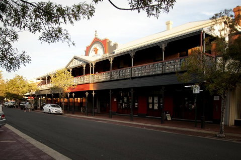 Prince Of Wales Hotel, Bunbury - Surfers Gold Coast 0