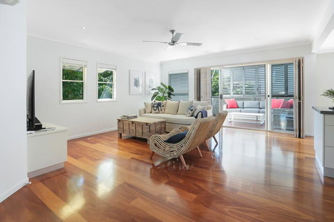 Privacy By The River, Noosaville - Surfers Gold Coast 1