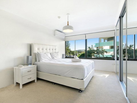 Private Apartment - Central Broadbeach - Surfers Gold Coast 2