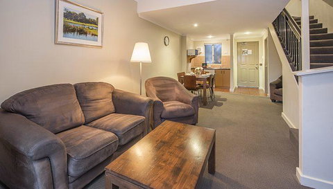 Private Apartments At The Sanctuary Resort - Surfers Gold Coast 3