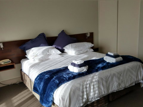 Private Apartments At The Sanctuary Resort - Surfers Gold Coast 1