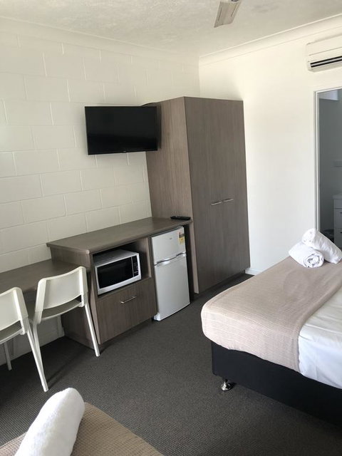 Q Express - Surfers Gold Coast 3