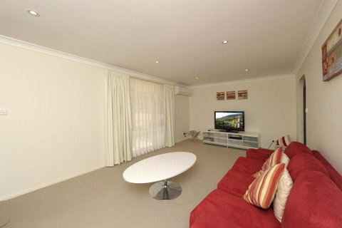 Reef Close, 1/2 - Surfers Gold Coast 3