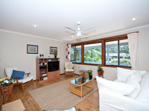 Reel Paradise - Surfers Gold Coast 0