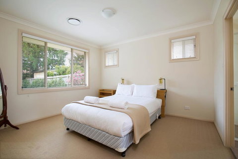 Refresham - Surfers Gold Coast 1