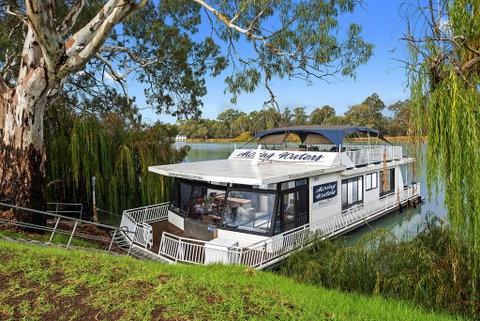 Renmark River Villas And Boats & Bedzzz - Surfers Gold Coast 1