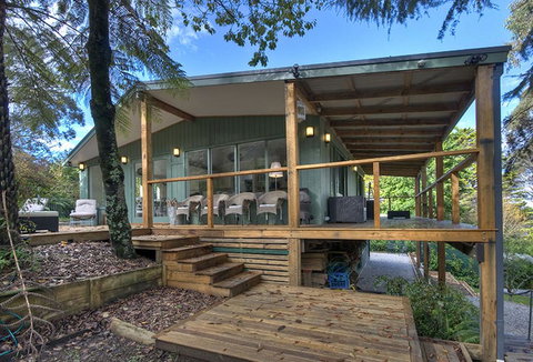 Ribbon Gum Lodge - Surfers Gold Coast 0