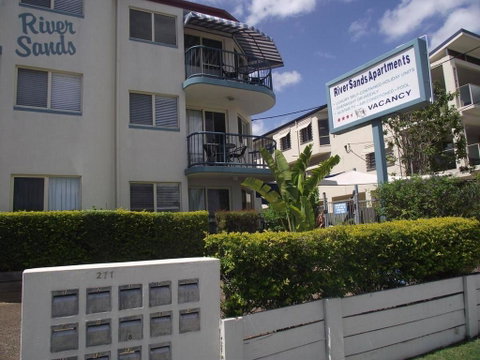 River Sands Apartments - Surfers Gold Coast 2