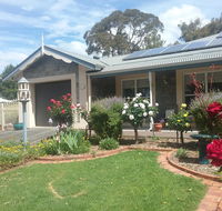 Rose Cottage - Surfers Gold Coast