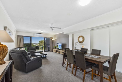 Rovera Apartments - Surfers Gold Coast 3