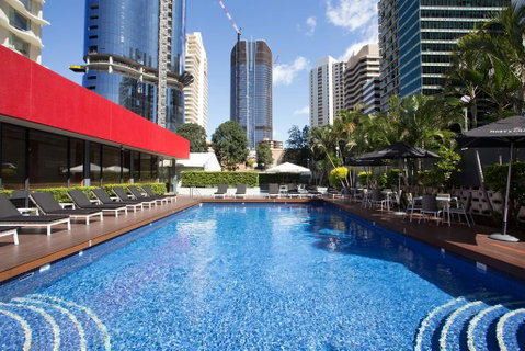 Royal On The Park - Surfers Gold Coast 0