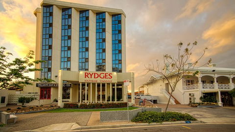 Rydges Southbank Townsville - Surfers Gold Coast 0