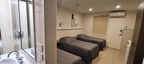 Ryley Motor Inn - Surfers Gold Coast 2