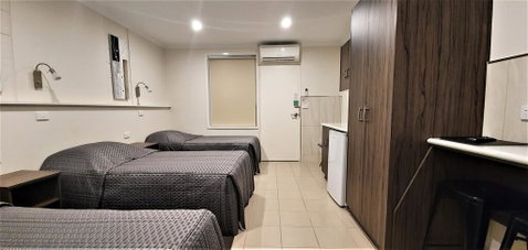 Ryley Motor Inn - Surfers Gold Coast 1