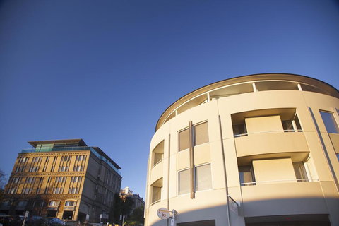 Salamanca Terraces - Surfers Gold Coast 0