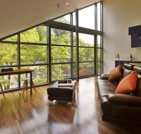 Salamanca Wharf Hotel - Surfers Gold Coast