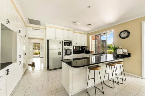 Saleview Estate - Surfers Gold Coast 2