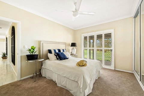 Saleview Estate - Surfers Gold Coast 0
