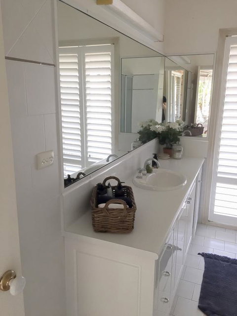 Saleview Estate - Surfers Gold Coast 3