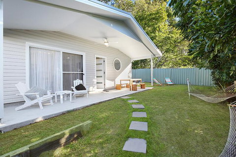 Salty Kisses Holiday House - Surfers Gold Coast 0