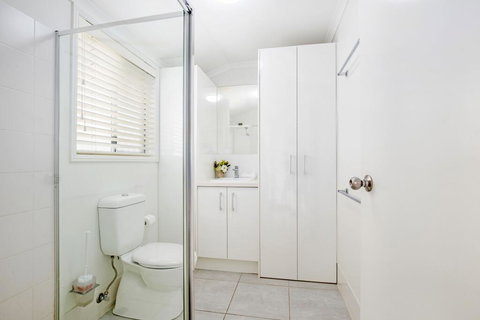 Sandy Beach Resort - Surfers Gold Coast 1