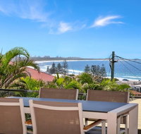 Seaview Beach House By Corporate Boardies - Surfers Gold Coast