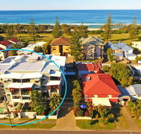 Serenity 3 Bedroom Holiday Apartment - Surfers Gold Coast