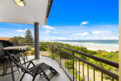 Shoreline Nine Penthouse With Ocean Views - Surfers Gold Coast 0
