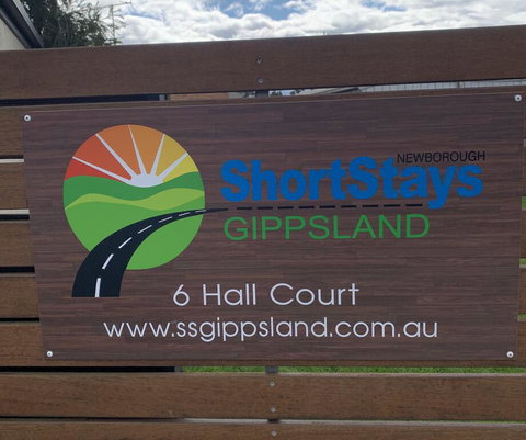 Short Stays Gippsland (Newborough) - Surfers Gold Coast 1