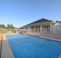 Silver Springs 6br Luxury Homestead with Wifi Pool. Fireplace Views Olives and Space - Surfers Gold Coast