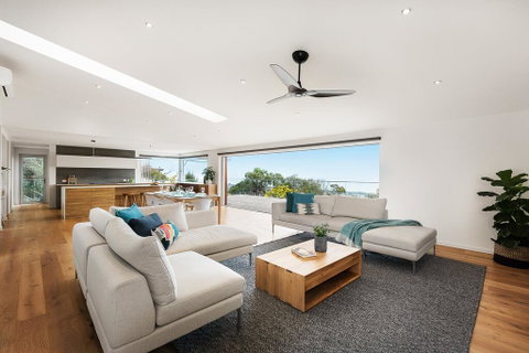 Skyluxe Luxury Retreat With Water Views And Deluxe Interior From Every Room - Surfers Gold Coast 0