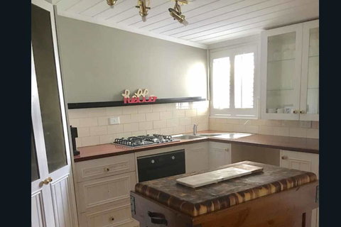 Sleepy Hollow - Surfers Gold Coast 2