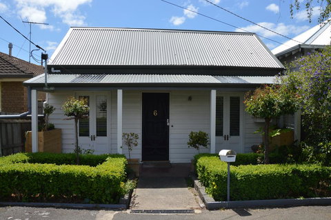 Sleepy Hollow - Surfers Gold Coast 1