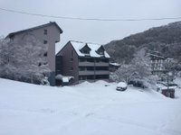 Snow Ski Apartments 18