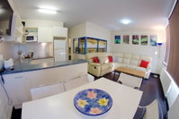 Snow Ski Apartments 20