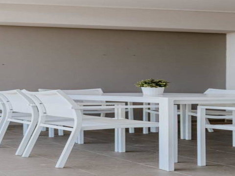 SOLARIS @ Fingal Bay - Surfers Gold Coast 1