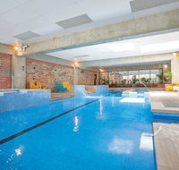 Sovereign Park Motor Inn - Surfers Gold Coast