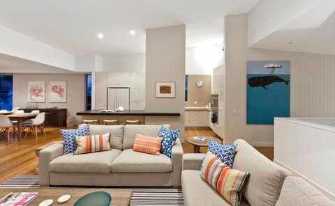 Spacious With Surf Views, Sunshine Beach - Surfers Gold Coast 3
