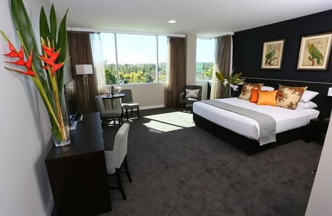 Springfield Lakes Boutique Hotel - Surfers Gold Coast 1