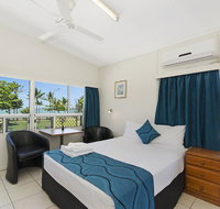 Strand Motel - Surfers Gold Coast