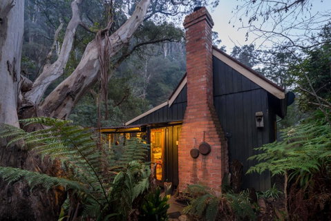 Stringer's Cottage - Surfers Gold Coast 0