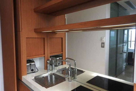 Studio 1201 - Surfers Gold Coast 3