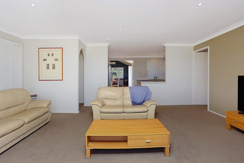 Stunning Home In Salamander Bay! - Surfers Gold Coast 1